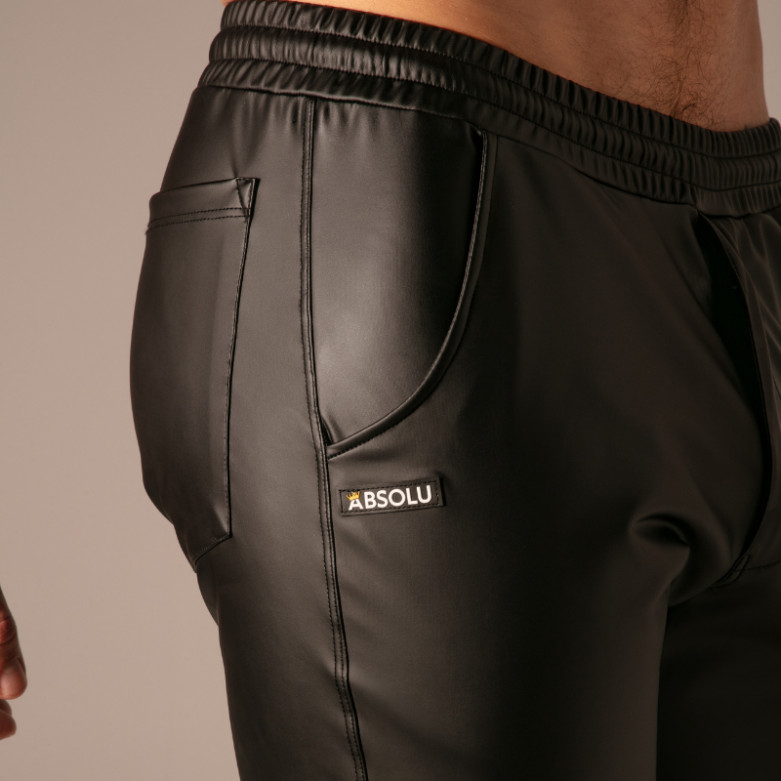Master Ring Zip shorts