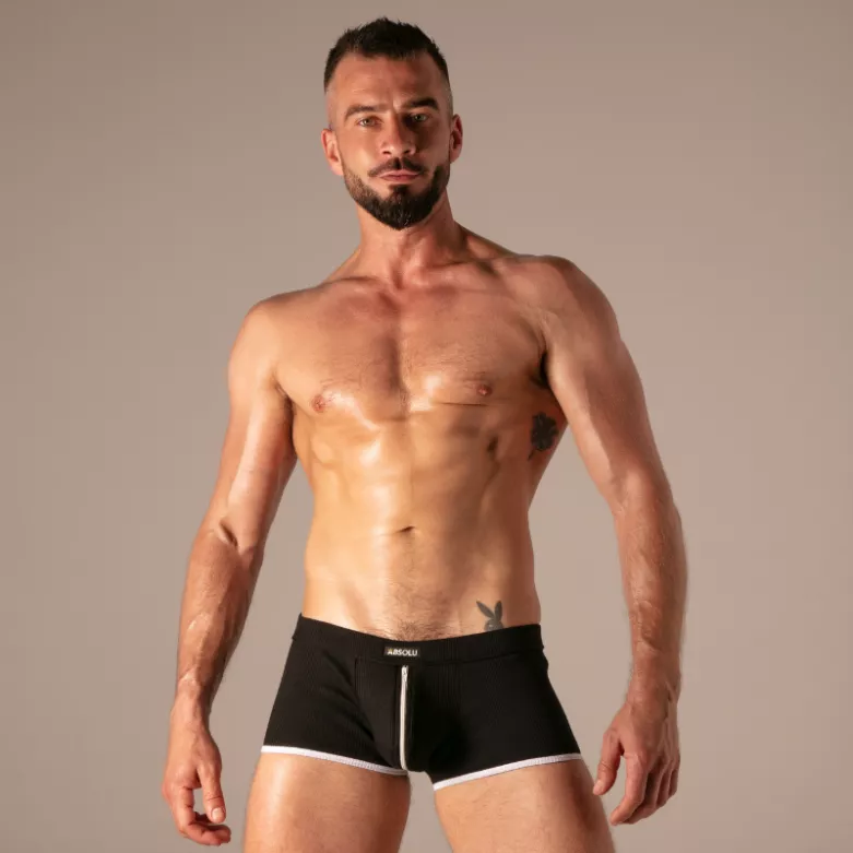 Rib Zip Trunk